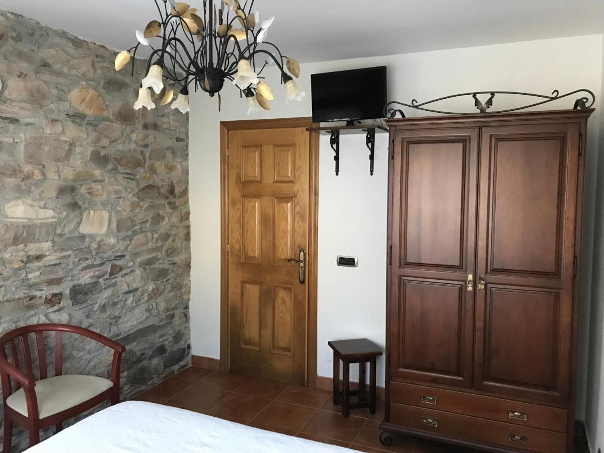 Pension Xacobe Cabreiros Luaran gambar
